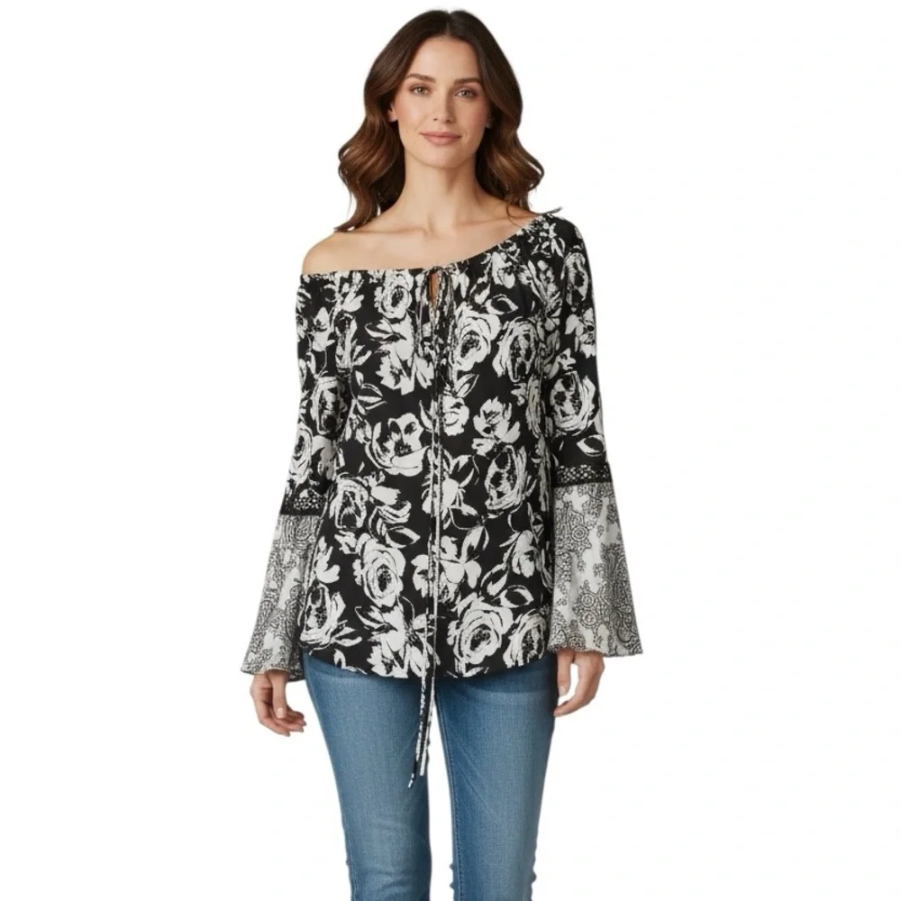 NWT WHITE HOUSE BLACK MARKET Long Bell Sleeve Off Shoulder Blouse Size Small - Picture 2 of 5